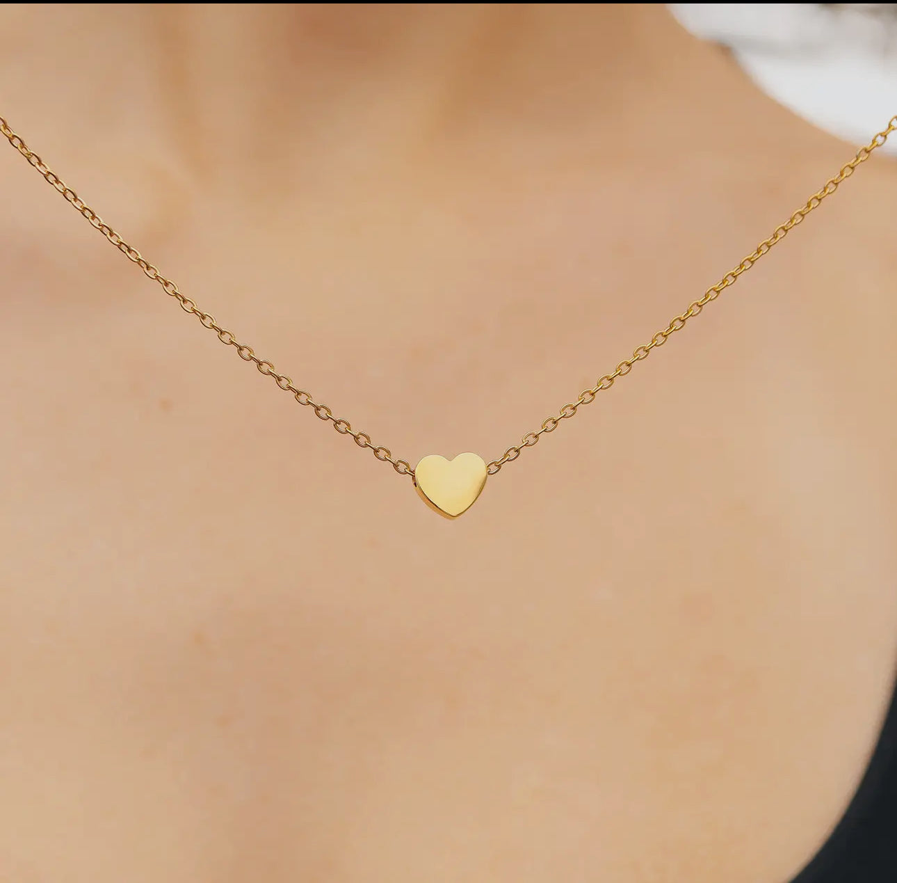 Isabella Mini Heart Necklace