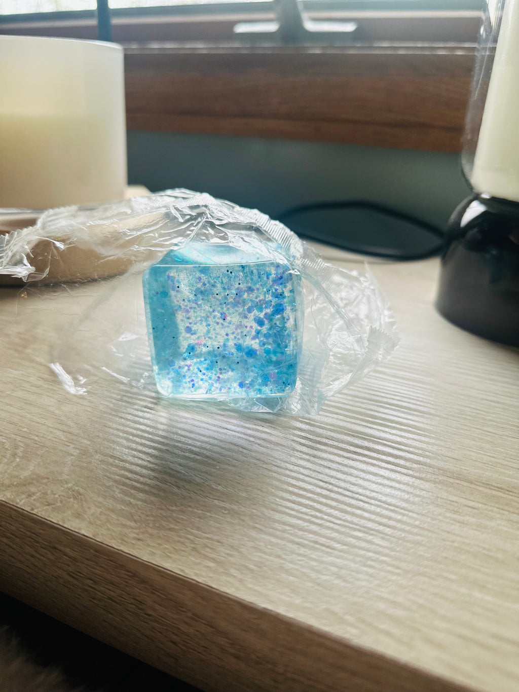 Glitter Cube