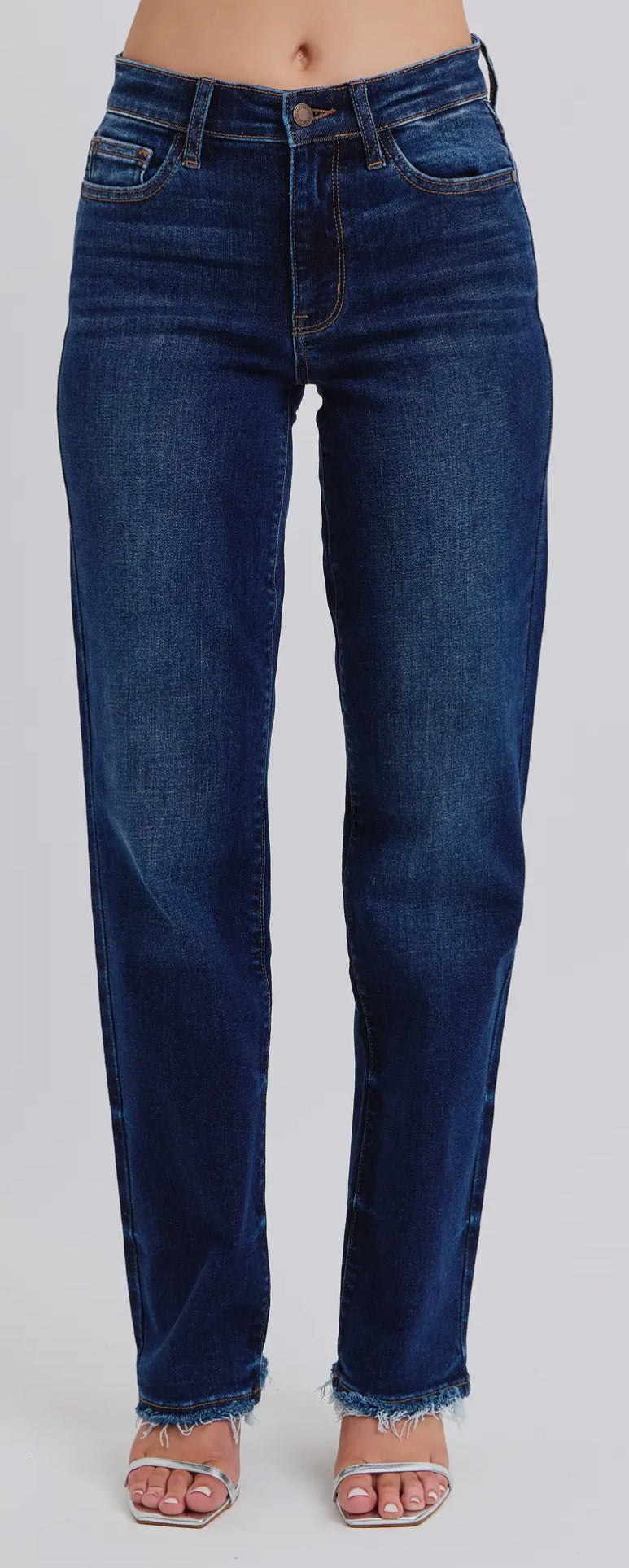 Judy Blue Sarah in the dark mid rise Jean