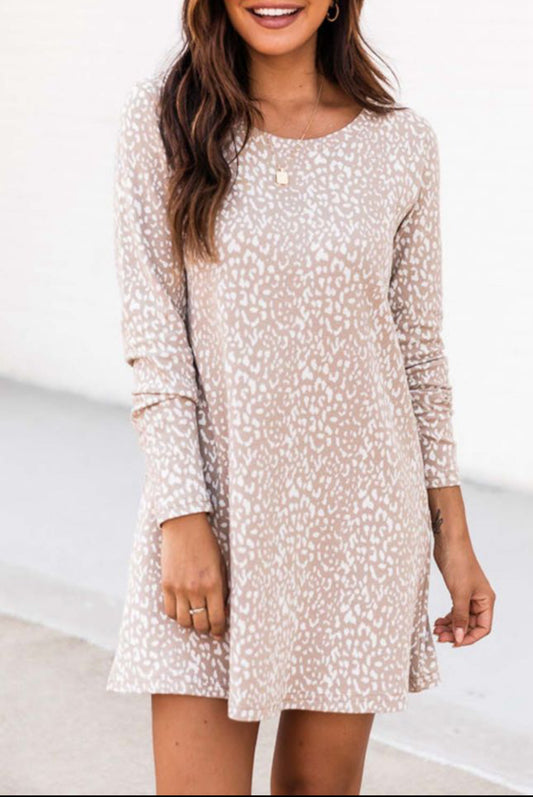 Long Sleeve Animal Print T-shirt Dress